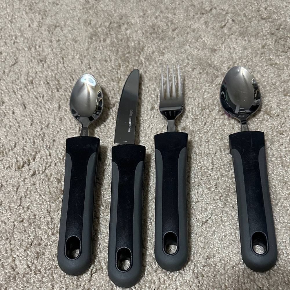 BunMo Adaptive Silverware Utensils 4 piece set Elderly Arthritis